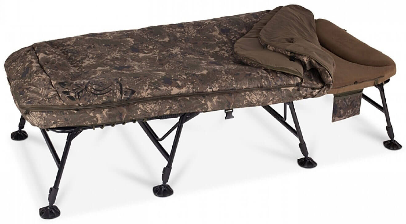 nash_T9488 Durch die 6 Liegenbeine und die Rückenunterstützung bietet der Nash Wide Bedchair MK2 maximalen Schlafkomfort.