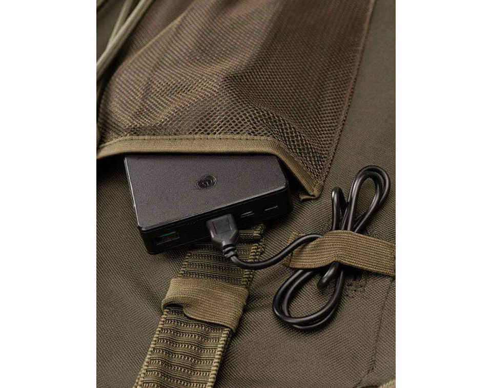 nash_T9485_4 Die Nash Indulgence MK2 bietet ein kleines Staufach für Handy oder eine Powerbank.