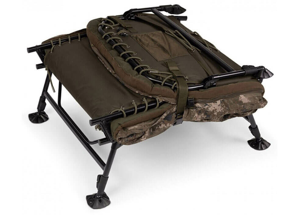 nash_T9485_3 Das Nash Wide Bedchair ist die ideale Angelliege für schwergewichtige Personen.