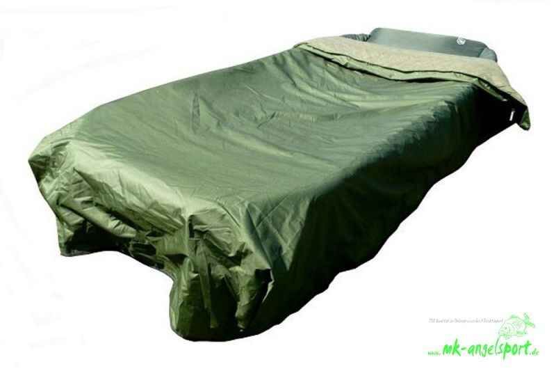PRO-ZONE-DLX-Bedchair-Cover-_b5-png Cómoda cama de pesca para pescadores de carpas, perfecta para largas noches junto al agua.