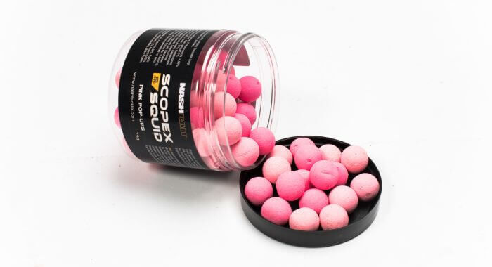 nash-airball-B6833 Roze Scopex Squid-boilies in een potje, perfect aas voor karpervissers.