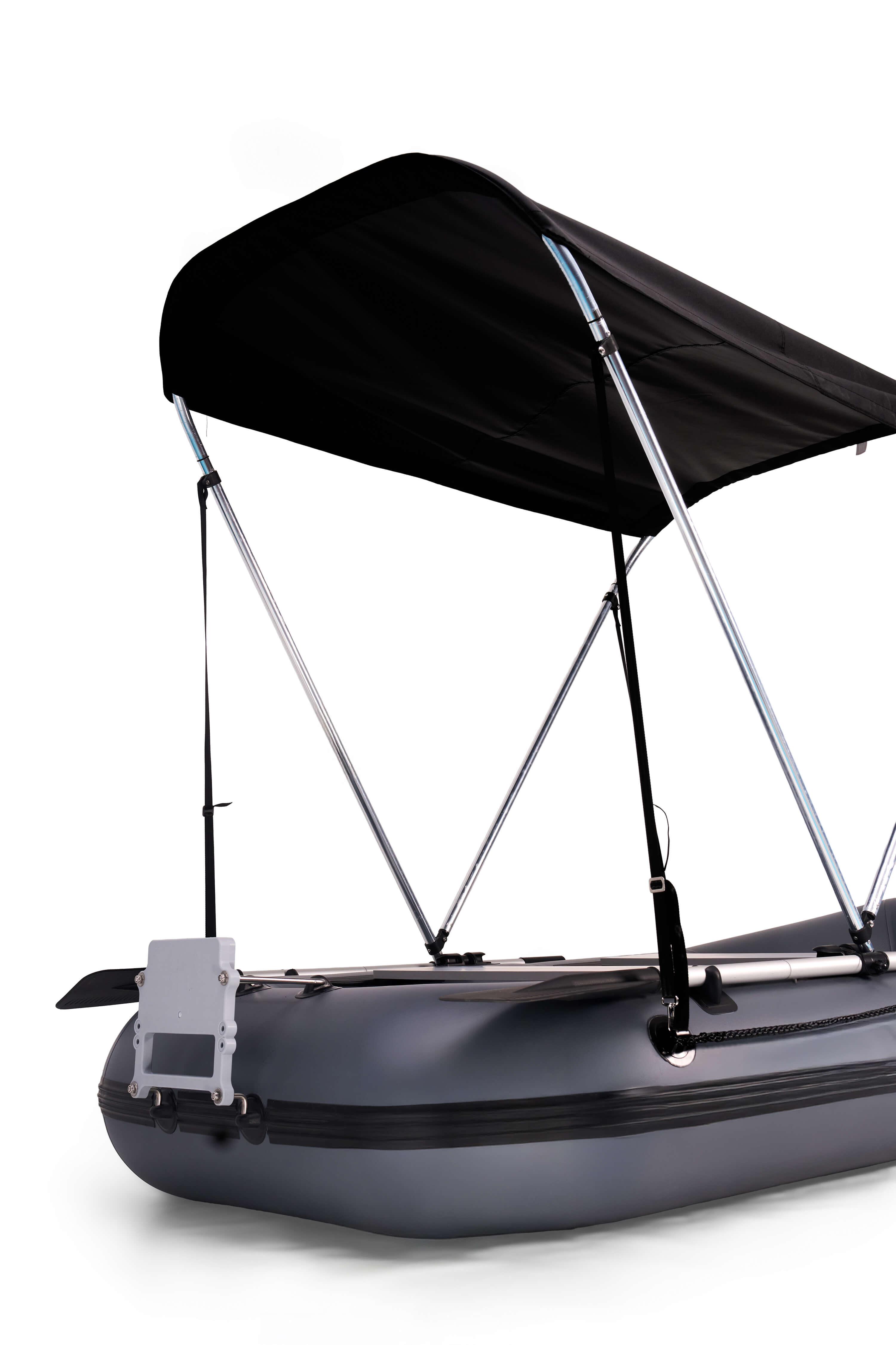 Barco de pesca inflable duradero con dosel, perfecto para aventuras de pesca de carpas.