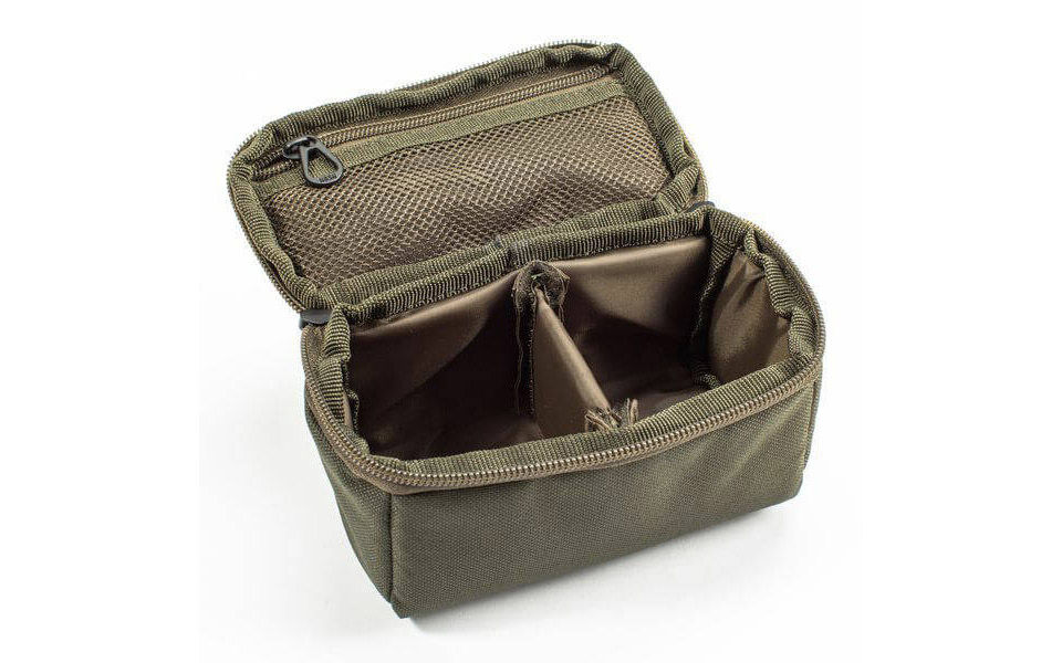 T3571-nash-2 Caja de aparejos duradera para la pesca de carpas, perfecta para organizar cebos y accesorios.