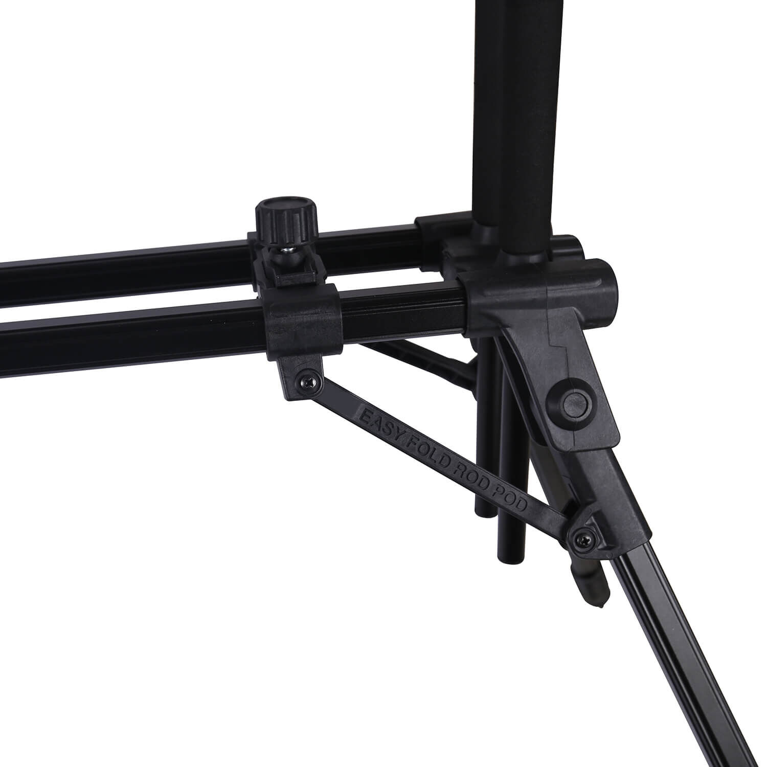 rod-pod-alu Robustes Rutengehäuse zum Karpfenangeln, das Stabilität und Benutzerfreundlichkeit für Angler gewährleistet.