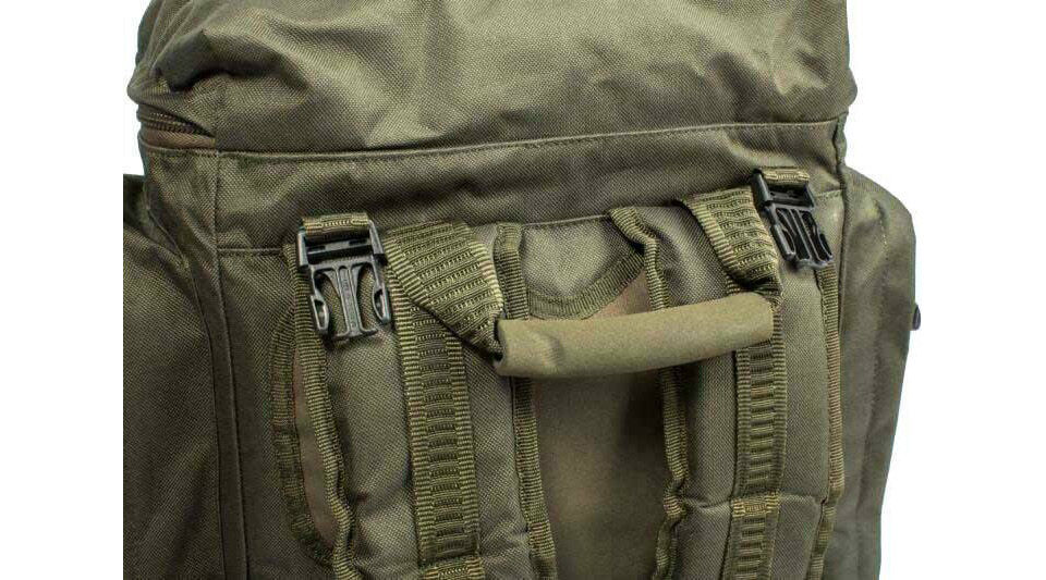 nash-T3550-rucksack-1 Bolsa duradera para aparejos de pesca con correas ajustables para organizar el equipo de los pescadores de carpas.