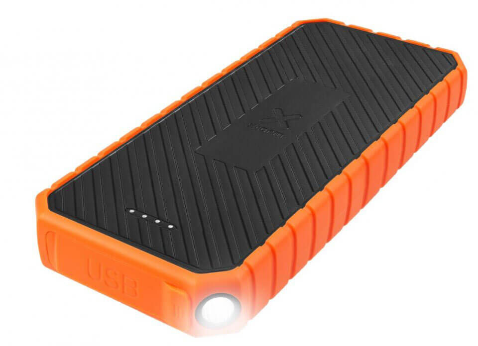 xtorm-xr102-4 Die Xtorm Rugged Power Bank besitzt eine eingebaute Flashlight Funktion.