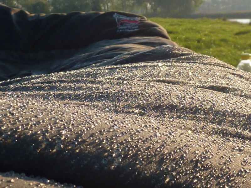 PRO-ZONE-4-Season-Schlafsack-2012-fuer-das-Fruehjahr-bis-zum-Herbst-_b3-png549c18ad126ac Schlafsack