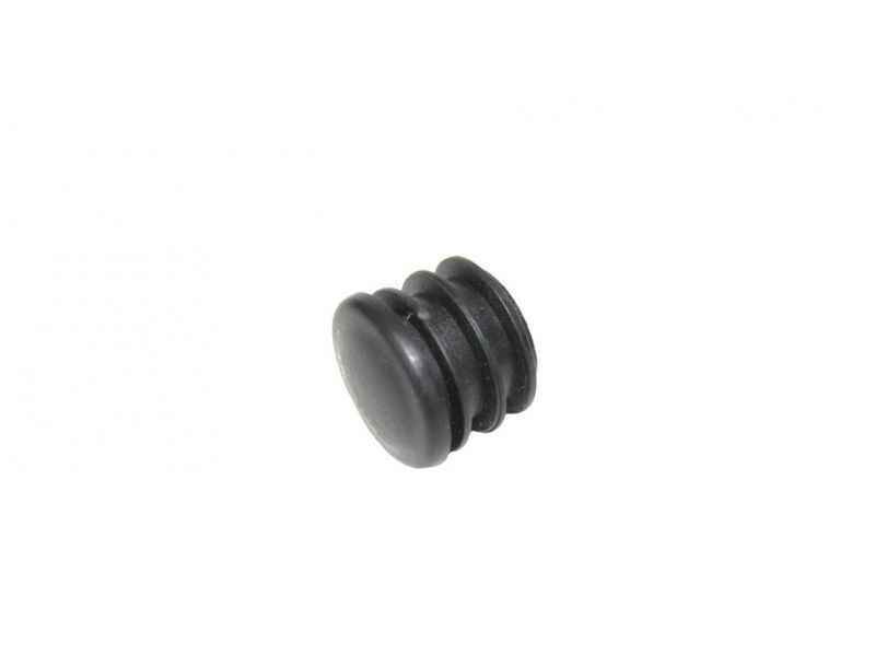 Endkappe-Stopfen-Kunststoff-fuer-Rohrenden-Stuehle-Liegen-png Tapón de goma negro imprescindible para asegurar los aparejos y aparejos de pesca durante la pesca de carpas.