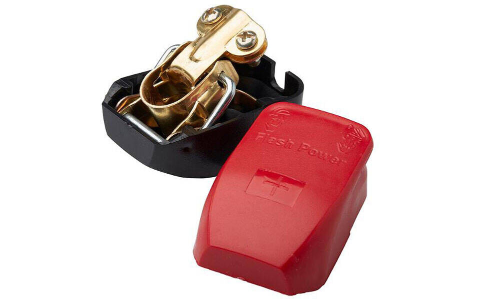 71017-thruster-4 Die Anchlüsse der Batteriepole sind mit Schutzkappenversehen.