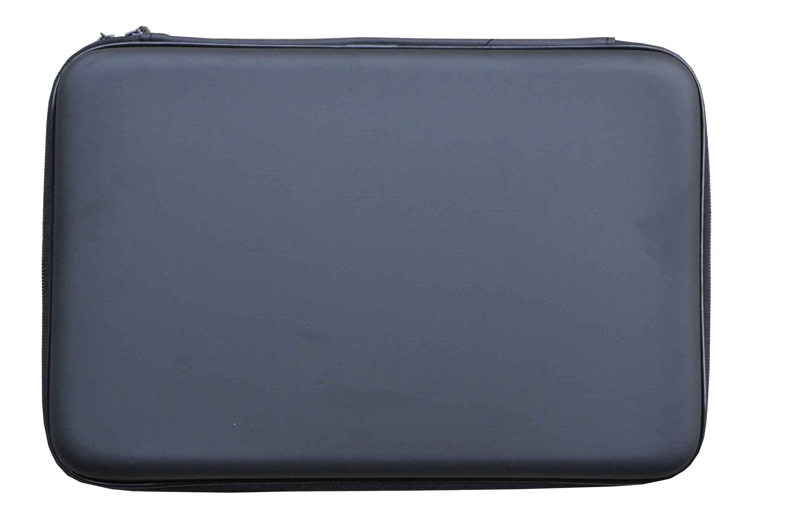 bissanzeiger_set_koffer Robuste schwarze Angelbox für Karpfenangelausrüstung, perfekt zum Organisieren der Ausrüstung.