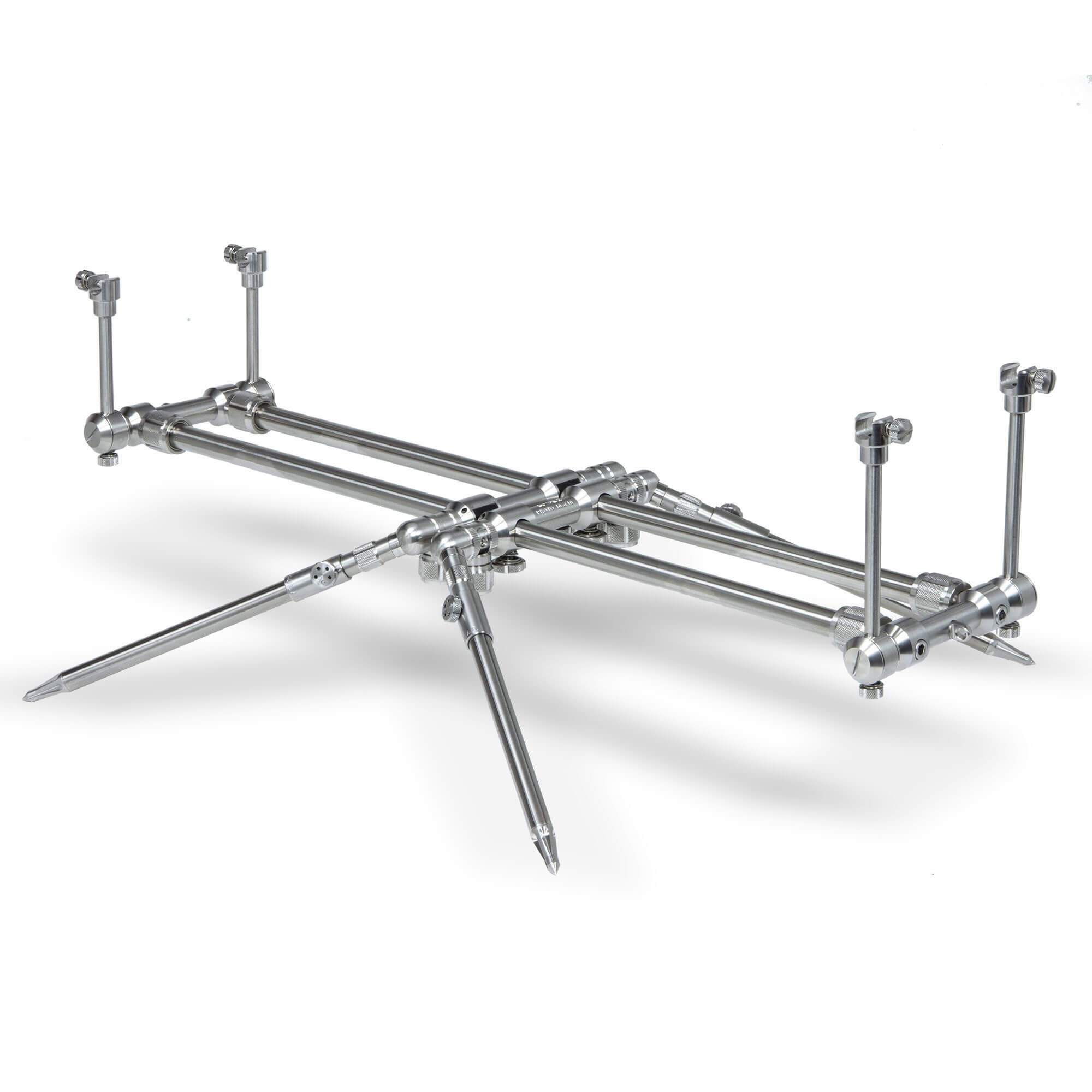 solar-tackle-p1-universal-pod2 Durch die 4 Standfüße wird das P1 Universal Pod stabil am Boden gehalten.