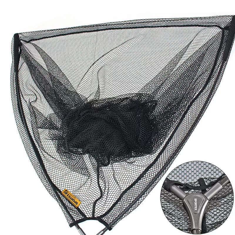 Red de pesca duradera diseñada para pescadores de carpas, que garantiza una fácil captura y liberación.