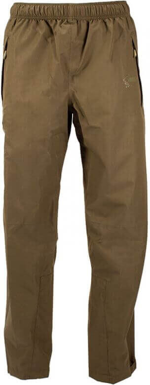 nash-waterproof-trousers-front Pantaloni da pesca resistenti progettati per comfort e funzionalità durante le battute di pesca alla carpa.