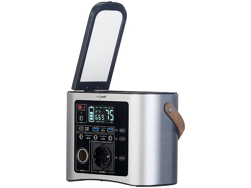 powerbank-90ah-2 90Ah Powerbank mit großer Steckerfront und Anschlußmöglichkeiten auf der Vorderseite.