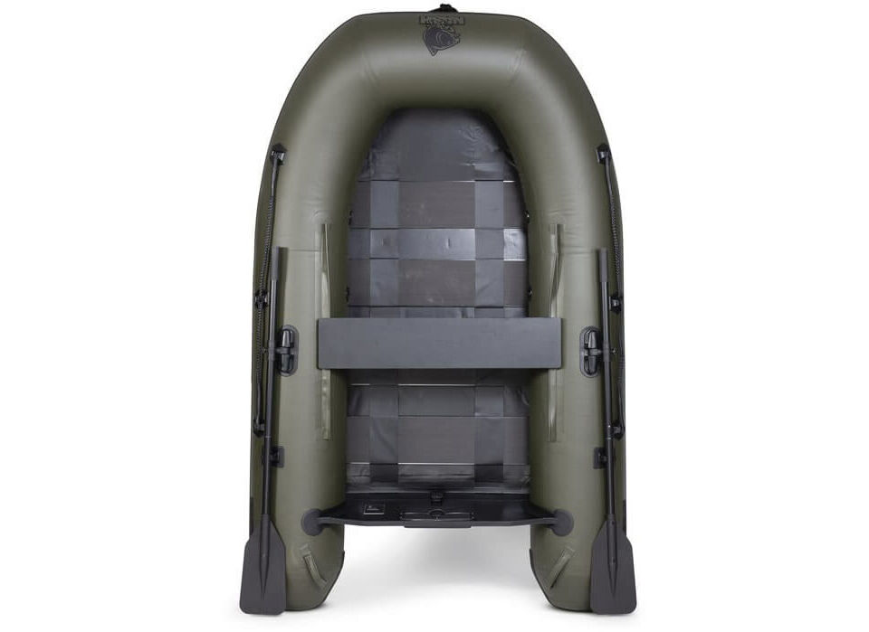 Aufblasbares Fischerboot mit robustem Design, perfekt für Karpfenangelabenteuer.