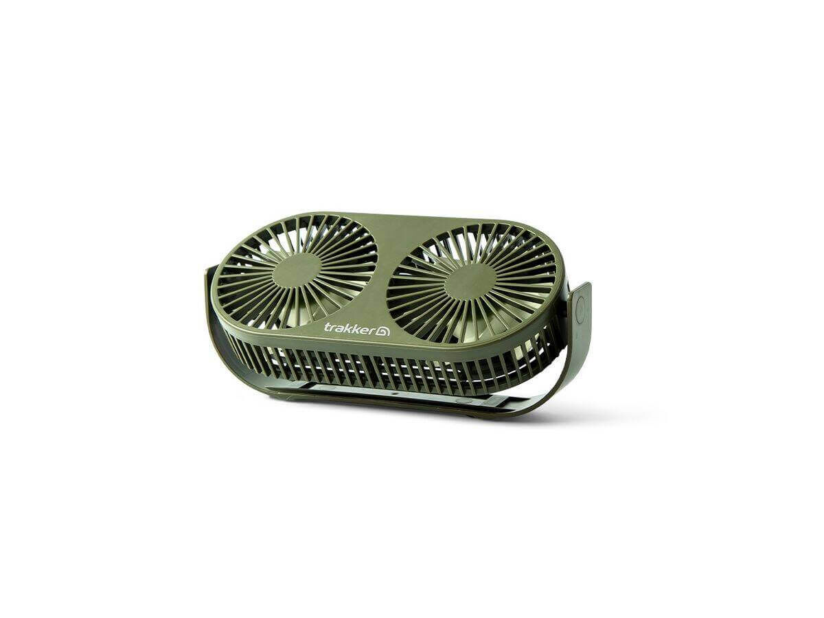 Draagbare dubbele ventilator voor vissers, perfect om koel te blijven tijdens lange vissessies.