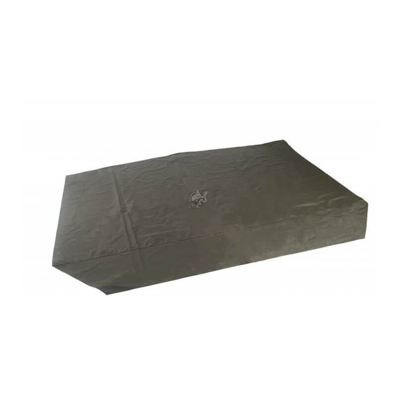 T4144-nash-titan-hide-xl-groundsheet Cómoda cama de pesca para pescadores de carpas, que garantiza una experiencia de descanso en la orilla.