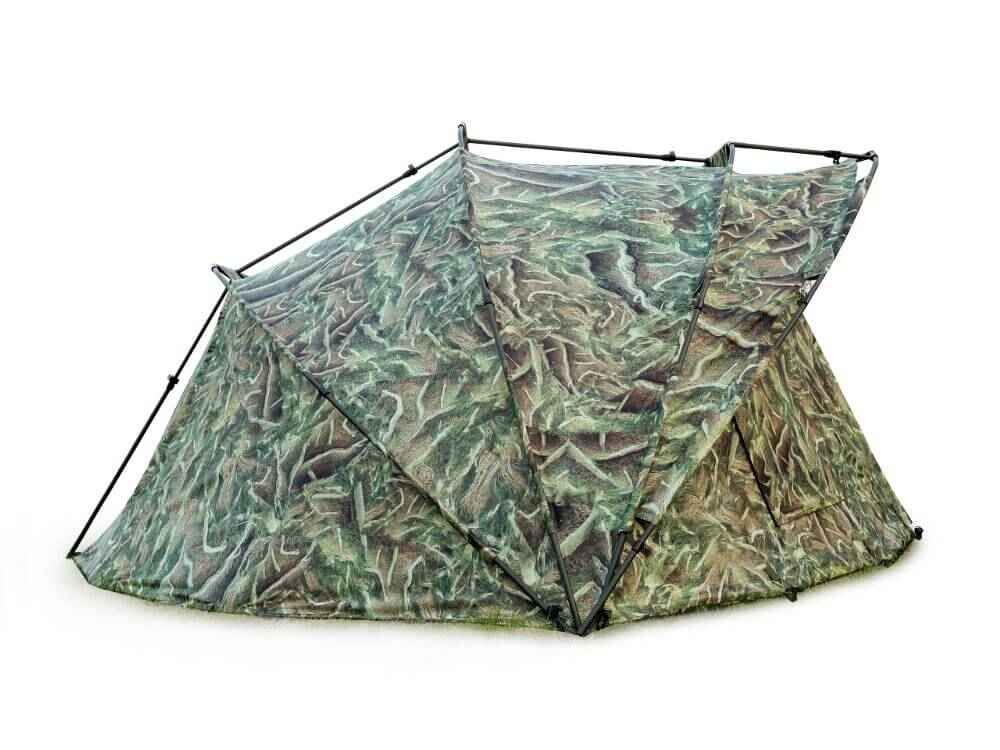 Prüfbericht Fort Knox Nature 2 Mann Bivvy Tarnzelt für Karpfenangler, das Schutz und Komfort bietet.