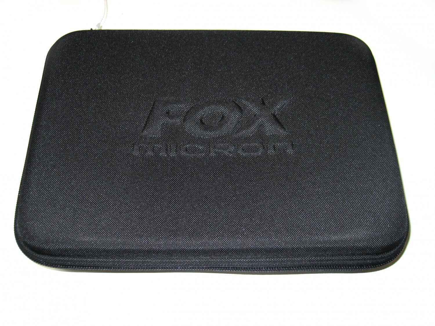Fox-Micron-NTX-R-Bissanzeiger-Funkbissanzeiger-Set-Fun_5 Estuche negro duradero para alarmas electrónicas de picada, esencial para los entusiastas de la pesca de carpas.
