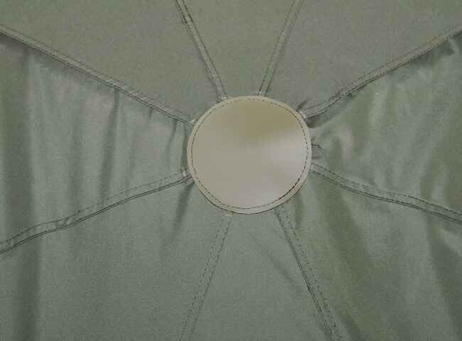 471_7 Die Hauptnaht des Brollys wurde zur Sicherheit nochmalig verklebt.