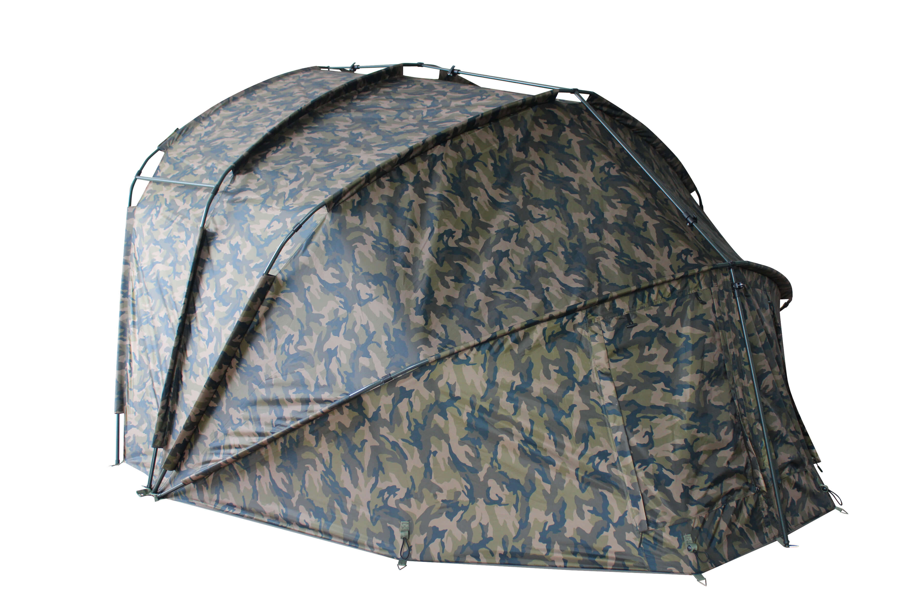 bivy-dome-2man-20 Tienda de pesca de camuflaje que proporciona refugio a los pescadores de carpas durante las sesiones al aire libre.