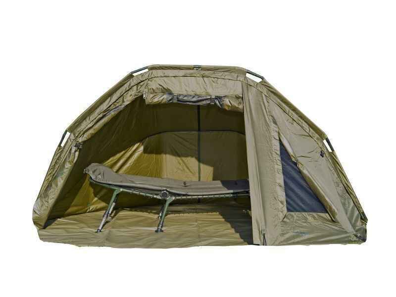 CM-One-Man-Castle-_b7-png Amplia tienda de pesca con un cómodo sillón cama para pescadores de carpas, perfecta para largas sesiones.