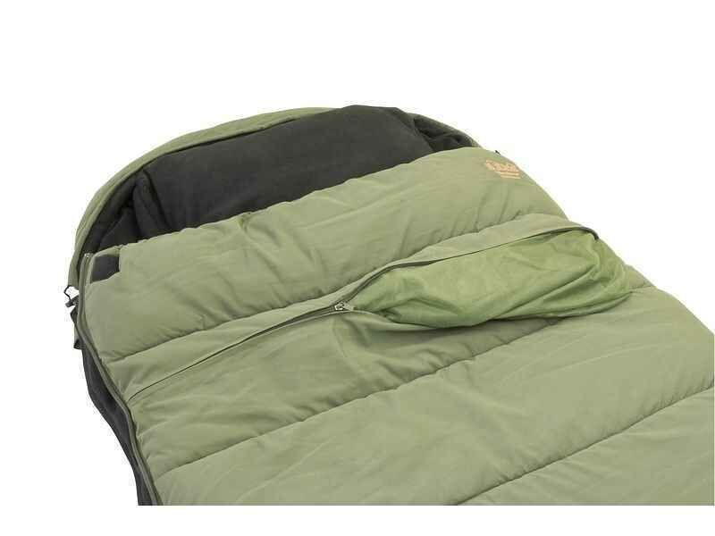 THE-SNOOZE-3-Season-XL-NANO-Schlafsack-Peachskin_b5-png54902a0b28b81 Pohodlný spací pytel pro kapraře, zajišťující teplo při nočních rybářských výpravách.
