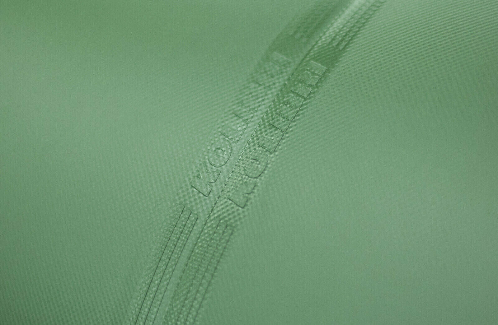 kolibri-km260-schweissnaht Die original Schweissnähte sind ein Garant für hochwertige Kolibri Schlauchboote.