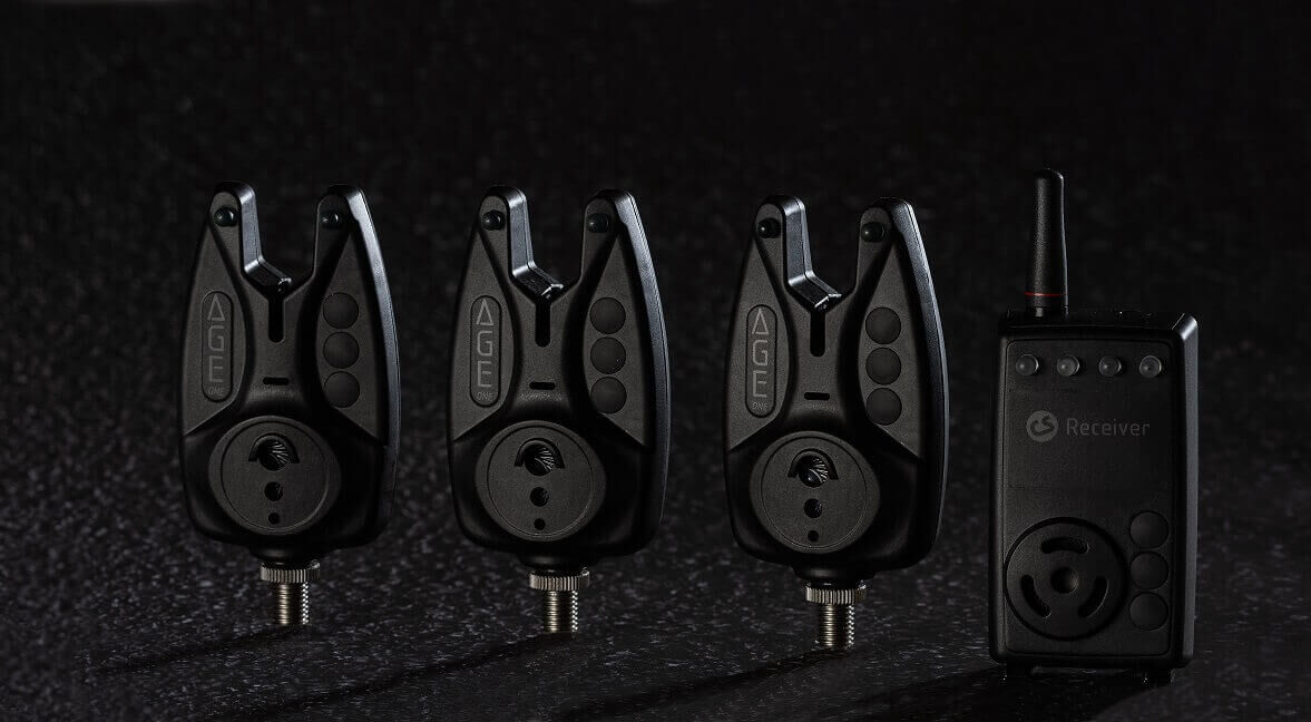 cs-ageone-bk-fs3 Das Age One Funkbissanzeiger Set von Carp Sound hat eine Reichweite von mindestens 150 Meters.