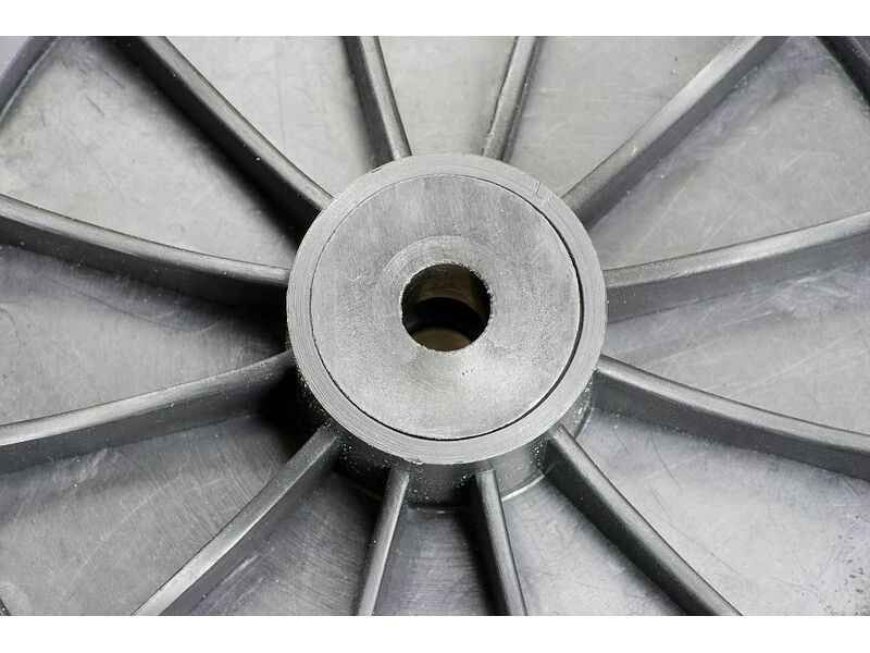 Trolley-THE-GIANT-TRUCK-Deluxe-2011er-Version_b9-png