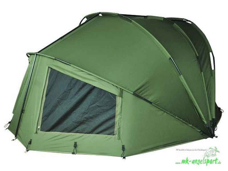 PRO-ZONE-SX-2-Man-XLarge-Bivvy_b8-png Resistente tenda da pesca verde che fornisce riparo ai pescatori di carpe durante le gite all'aperto.