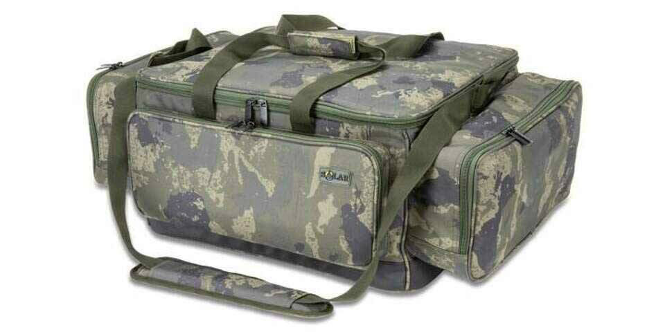 Das SOlar Undercover Large Carry-All besitzt insgesamt 3 verschiede Seitentaschen, 1 Hauptfach sowie diverse Trageriemen.