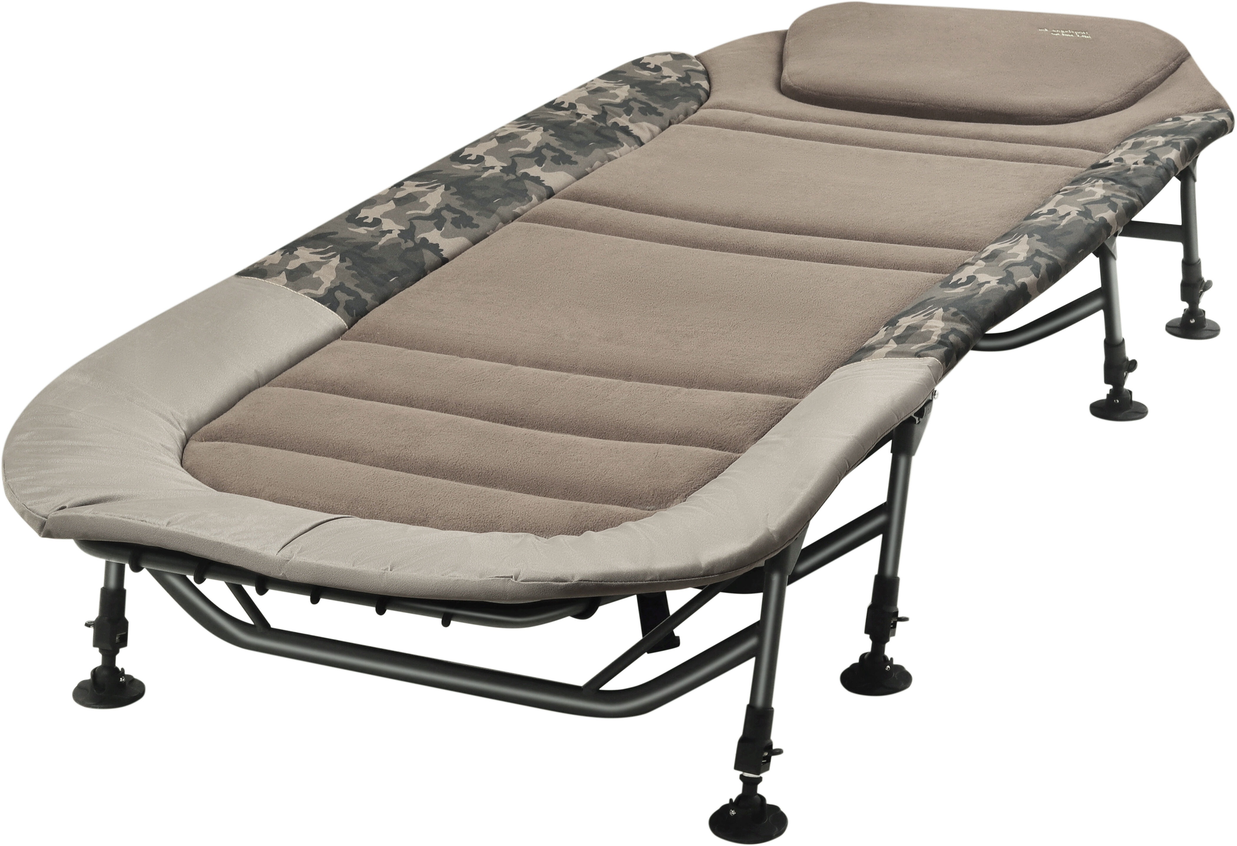 Comfortabele visbed voor karpervissers, perfect voor lange nachten aan het water.